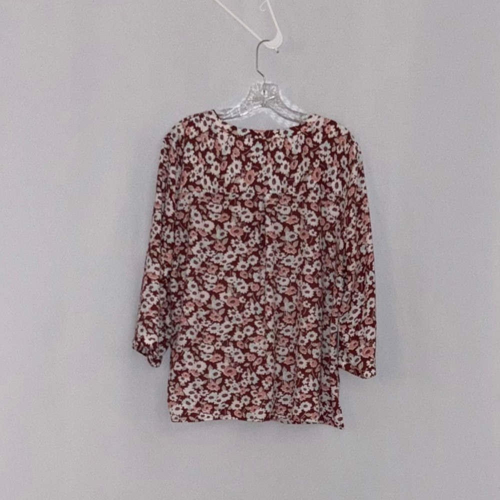 Croft & Barrow 3/4 Sleeve Floral Blouse - Picture 6 of 9